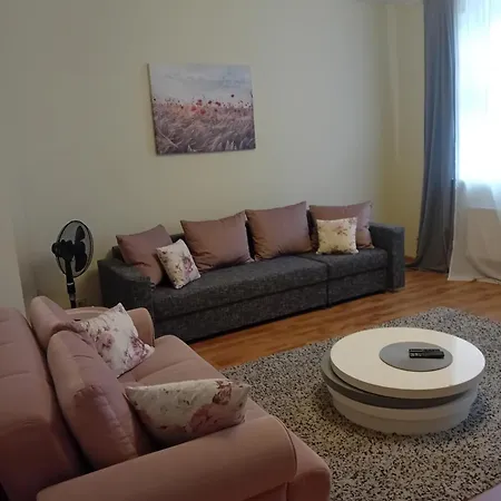 River Appartement *